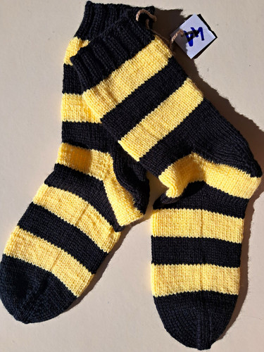 Handgestrickte socken paar - handgestrickte,